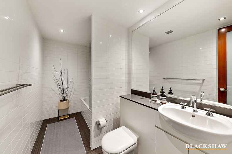 50 Printers Way Kingston 50 Printers Way Kingston