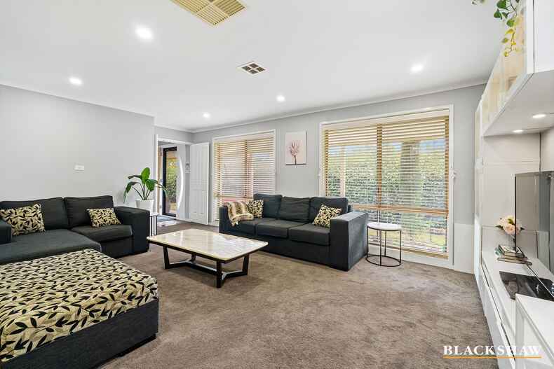 8 Kaleski Place Banks 8 Kaleski Place Banks