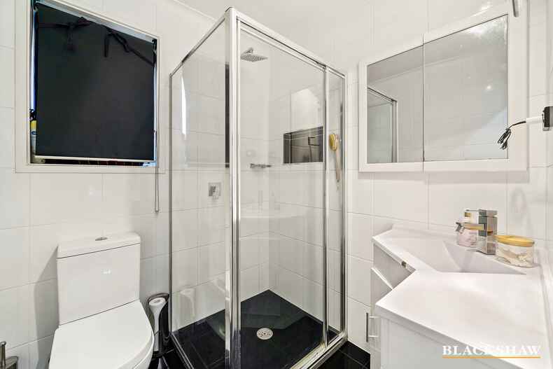 8 Kaleski Place Banks 8 Kaleski Place Banks