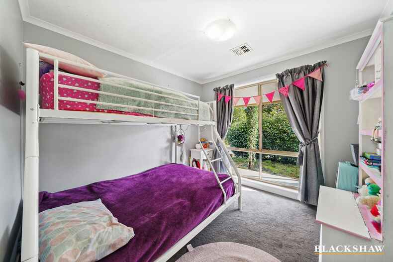 8 Kaleski Place Banks 8 Kaleski Place Banks