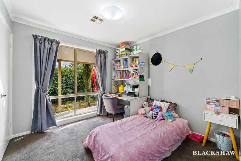 8 Kaleski Place Banks 8 Kaleski Place Banks