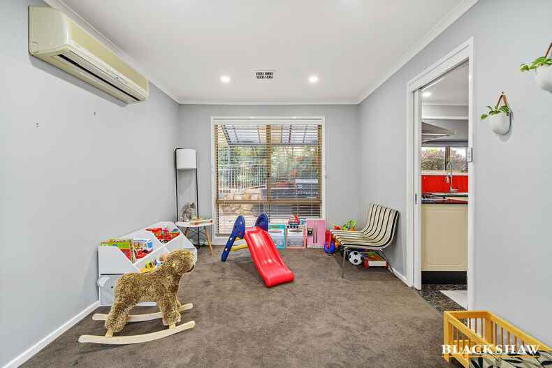 8 Kaleski Place Banks 8 Kaleski Place Banks