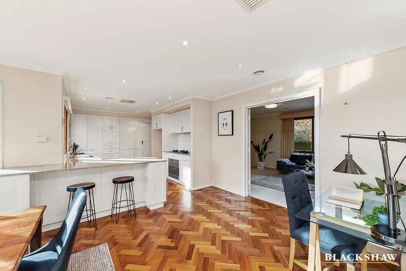 9 Waller Crescent Campbell 9 Waller Crescent Campbell