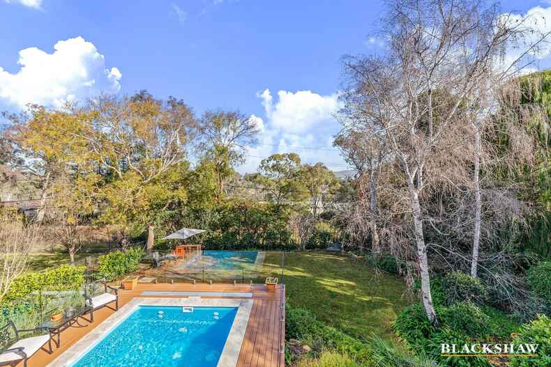 9 Waller Crescent Campbell 9 Waller Crescent Campbell