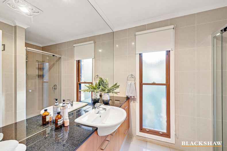 9 Waller Crescent Campbell 9 Waller Crescent Campbell