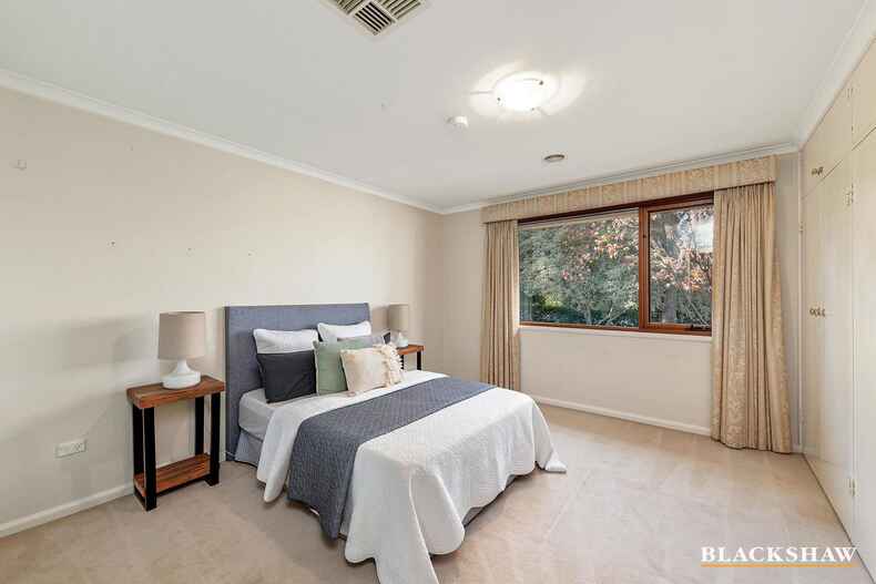 9 Waller Crescent Campbell 9 Waller Crescent Campbell