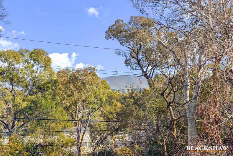 9 Waller Crescent Campbell 9 Waller Crescent Campbell