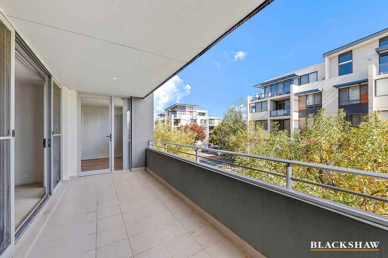 15/71 Giles Street Kingston