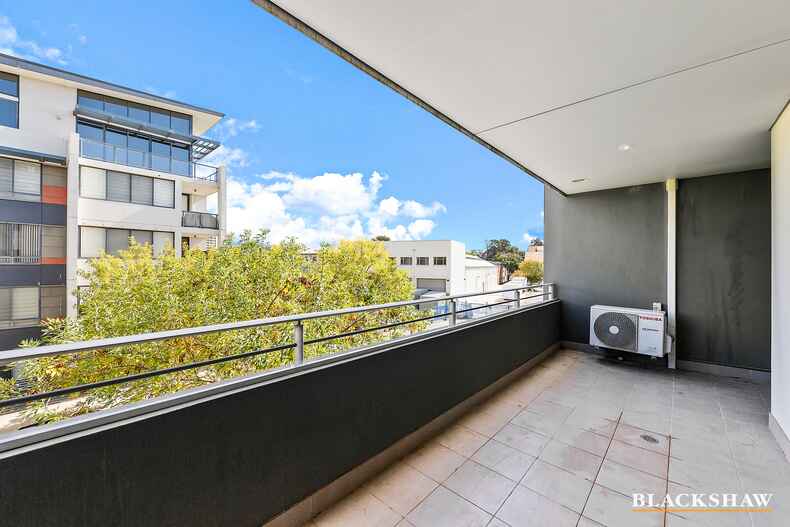 15/71 Giles Street Kingston