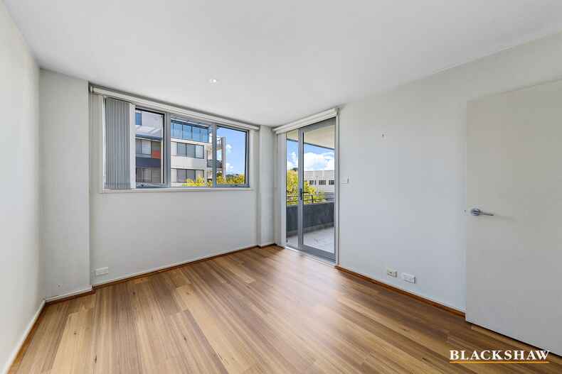 15/71 Giles Street Kingston