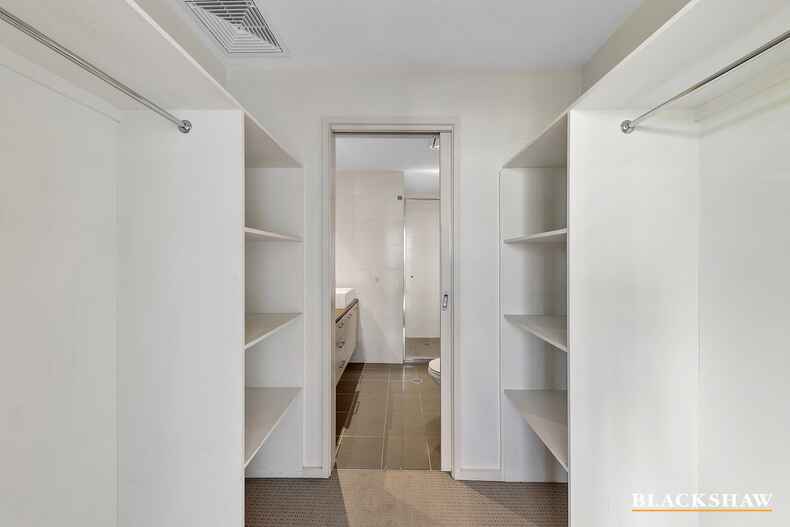 15/71 Giles Street Kingston