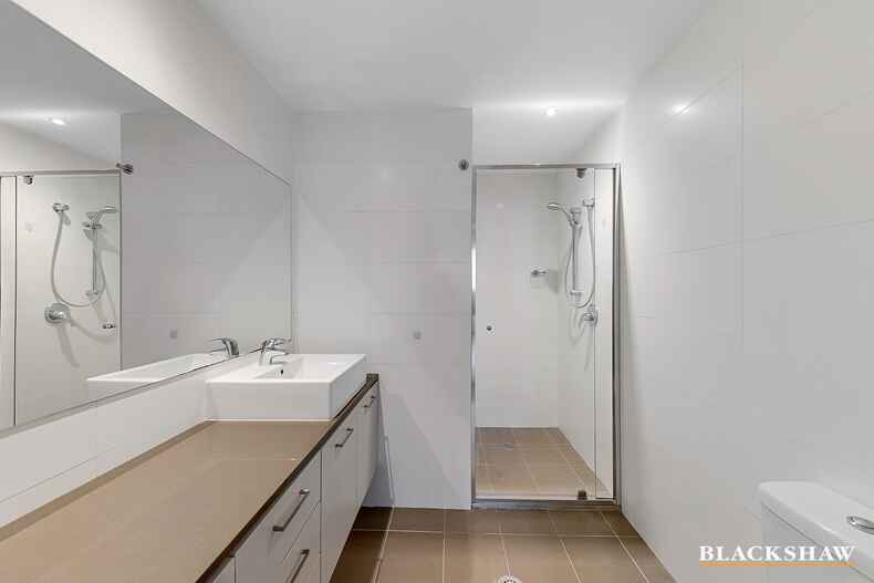 15/71 Giles Street Kingston