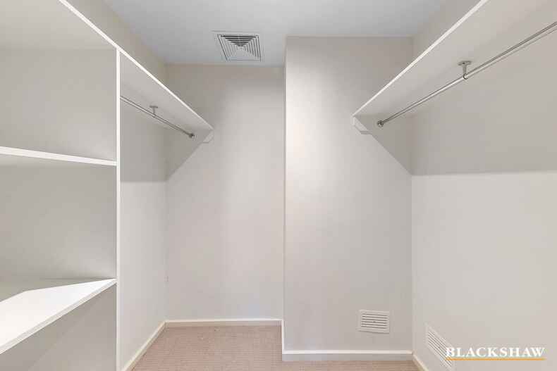 15/71 Giles Street Kingston