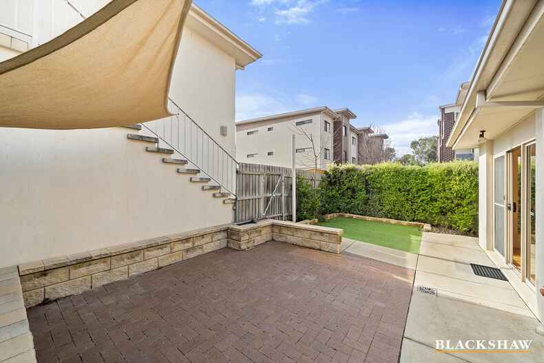 58 Swain Street Gungahlin 58 Swain Street Gungahlin