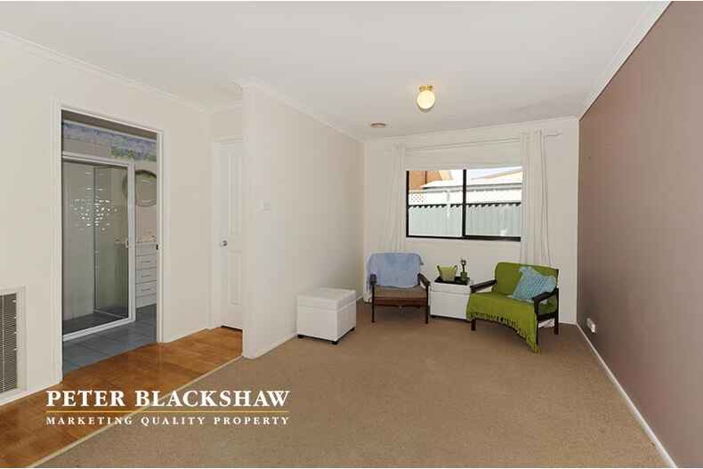 21 Alice Jackson Crescent Gilmore