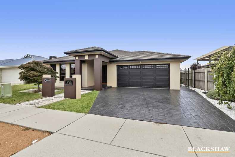 19 Judith Wright Street Franklin 19 Judith Wright Street Franklin