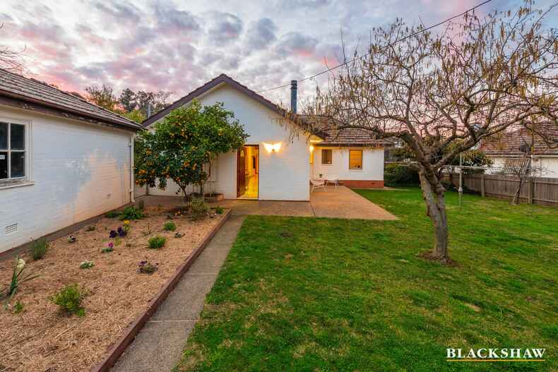 17 Austin Street Griffith 17 Austin Street Griffith