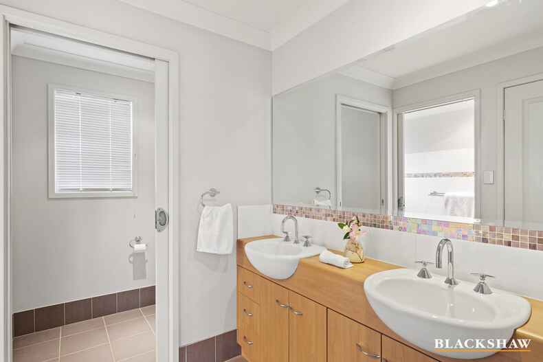 7 Gosse Place Sunshine Bay 7 Gosse Place Sunshine Bay