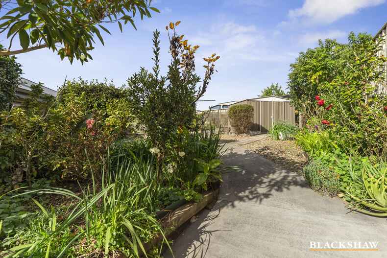 7 Gosse Place Sunshine Bay 7 Gosse Place Sunshine Bay