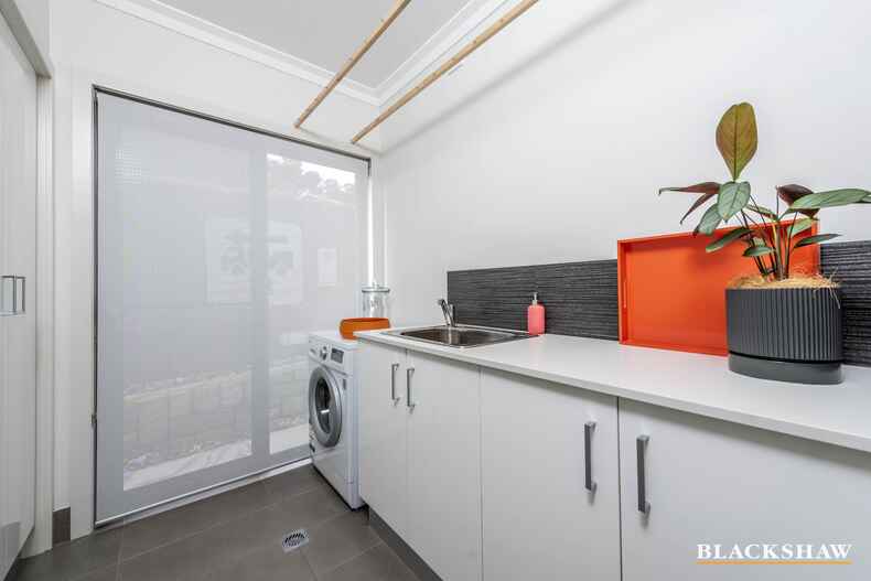 3 Volpato Street Forde 3 Volpato Street Forde