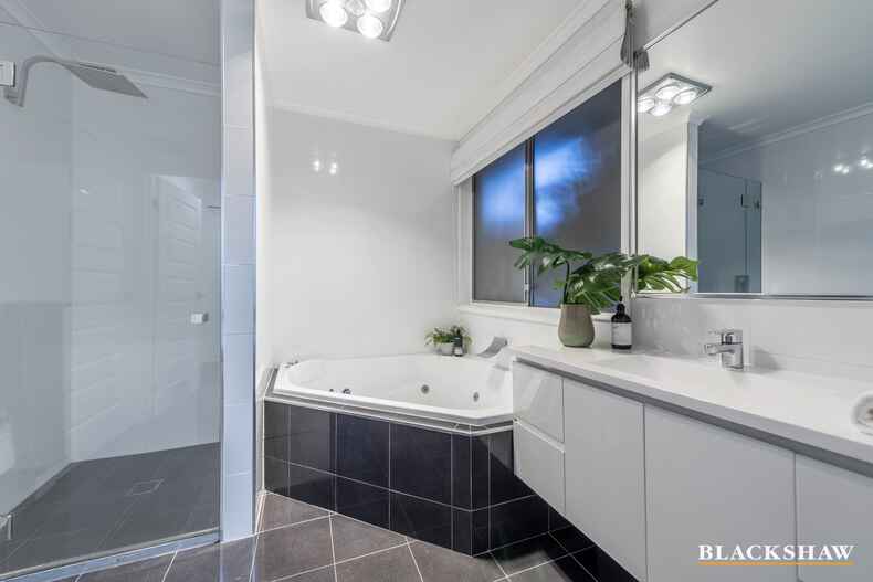 5 Alda Place Melba 5 Alda Place Melba
