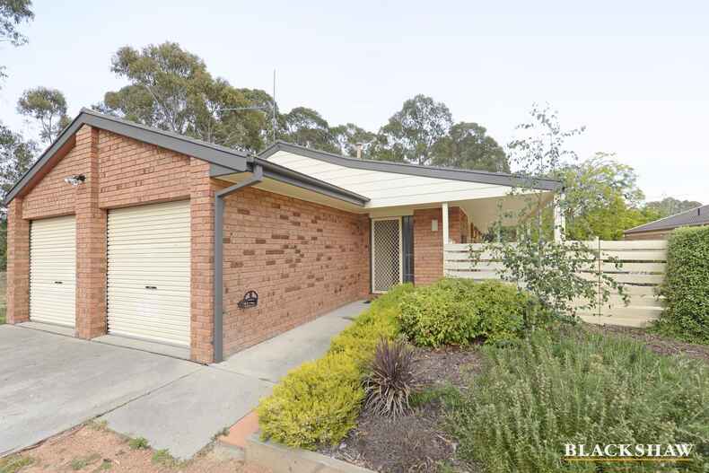 6 Findon Place Isabella Plains