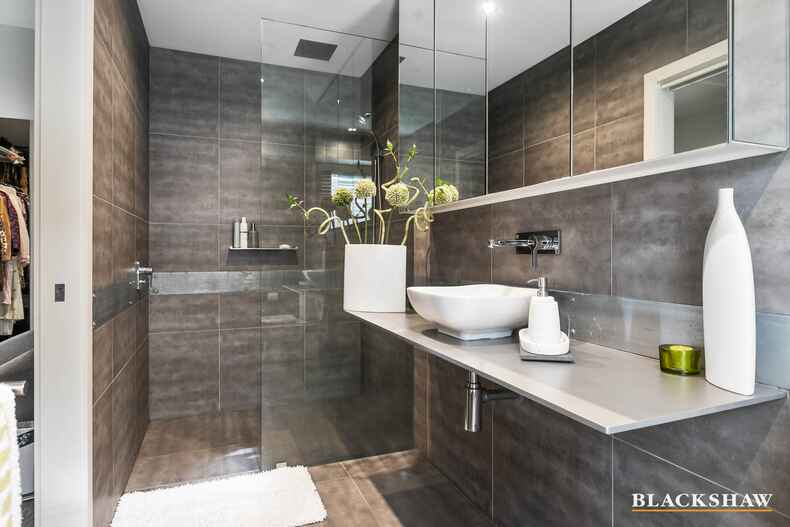 10 Sanctuary Place Catalina