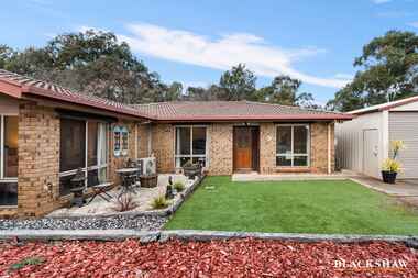 27 Fred Lane Crescent Gordon