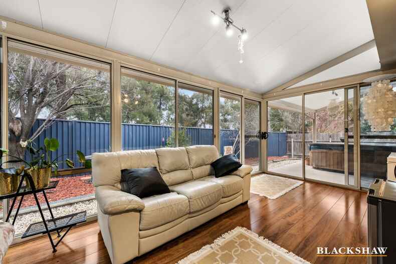 27 Fred Lane Crescent Gordon 27 Fred Lane Crescent Gordon