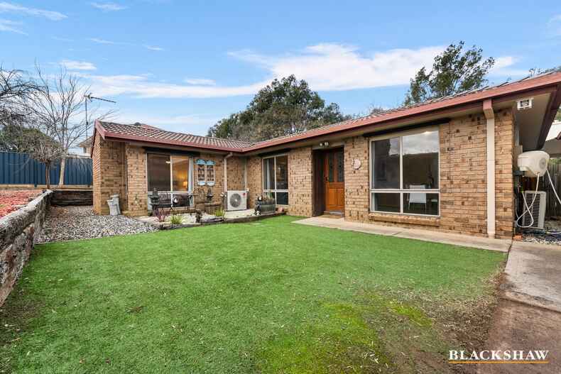 27 Fred Lane Crescent Gordon 27 Fred Lane Crescent Gordon