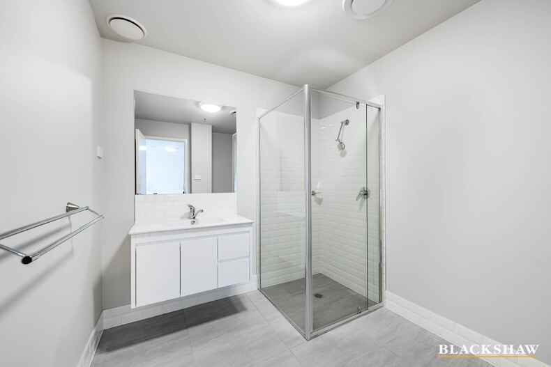 19/311 Anketell Street Greenway