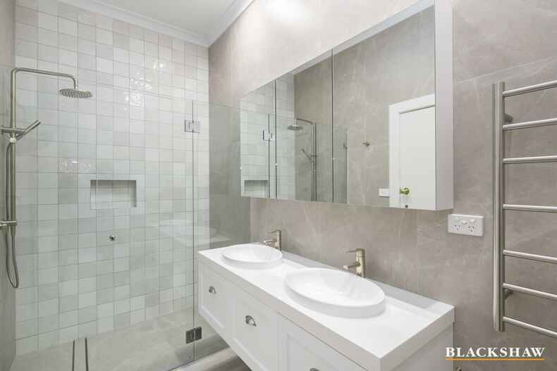 65 Empire Circuit Forrest 65 Empire Circuit Forrest