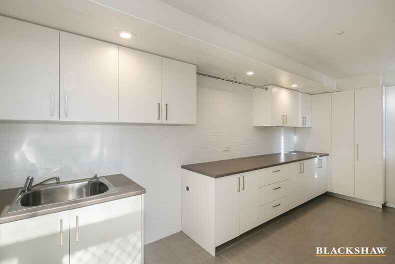 65 Empire Circuit Forrest 65 Empire Circuit Forrest