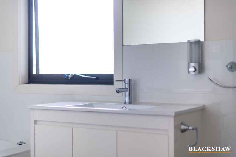 4/10 Karabar Street Queanbeyan 4/10 Karabar Street Queanbeyan