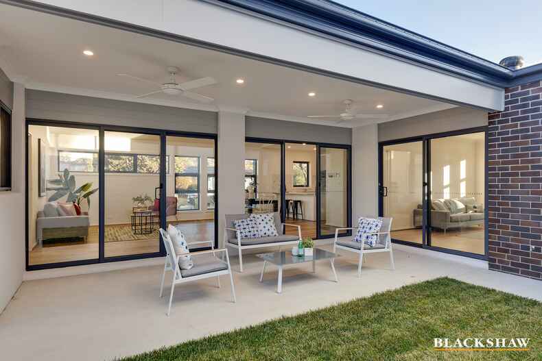 1/3 Hiles Place Kambah 1/3 Hiles Place Kambah