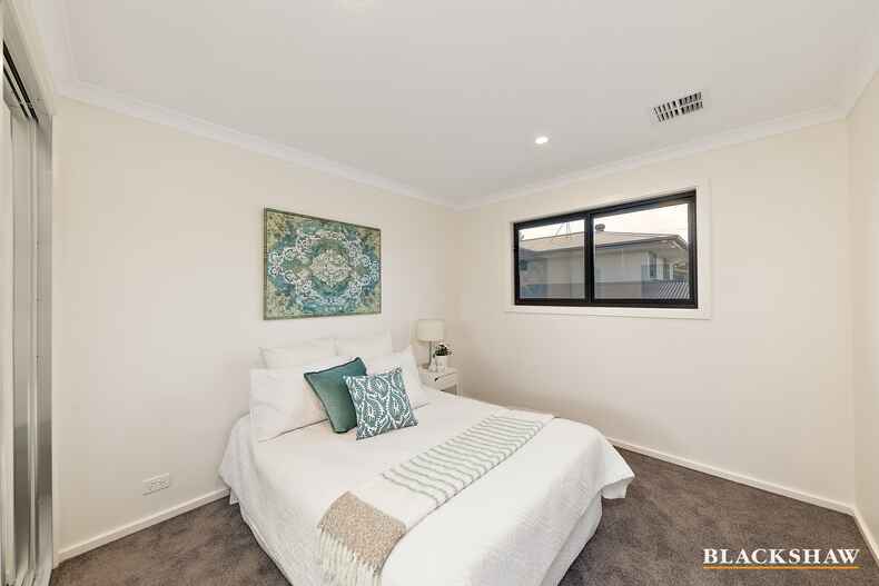 1/3 Hiles Place Kambah 1/3 Hiles Place Kambah