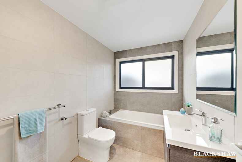 1/3 Hiles Place Kambah 1/3 Hiles Place Kambah