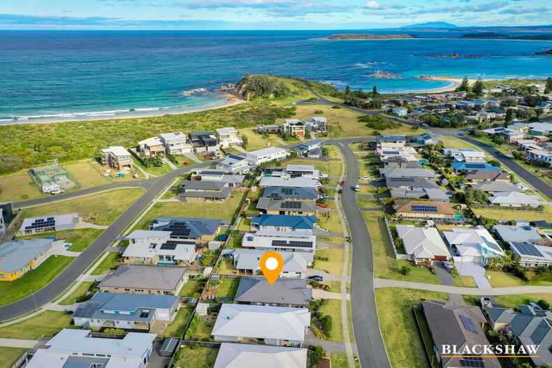 14 Bagarin Avenue Tomakin 14 Bagarin Avenue Tomakin