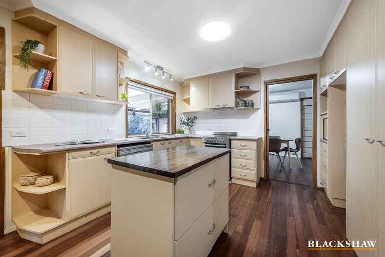 5  Araluen Street Fisher 5  Araluen Street Fisher