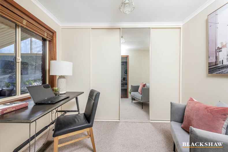5  Araluen Street Fisher 5  Araluen Street Fisher