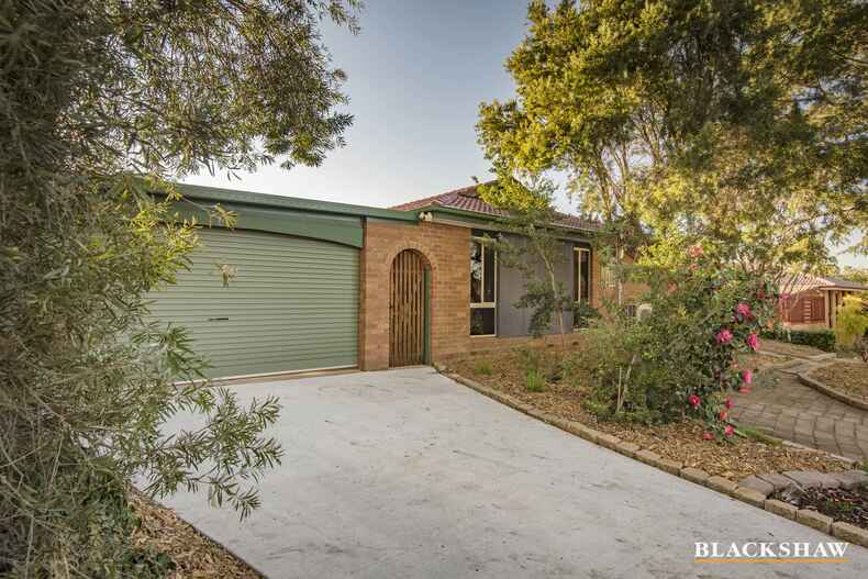 5  Araluen Street Fisher 5  Araluen Street Fisher