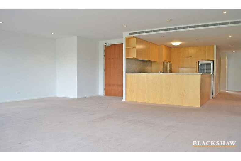 6/57 Eyre Street Kingston