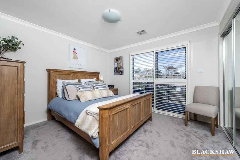 2/30 Bernacchi Street Mawson