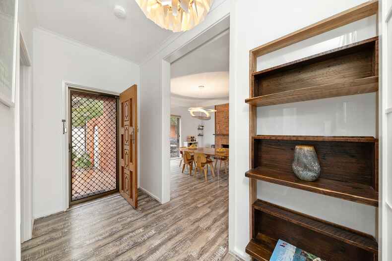 9 Ross Street O'Connor 9 Ross Street O'Connor