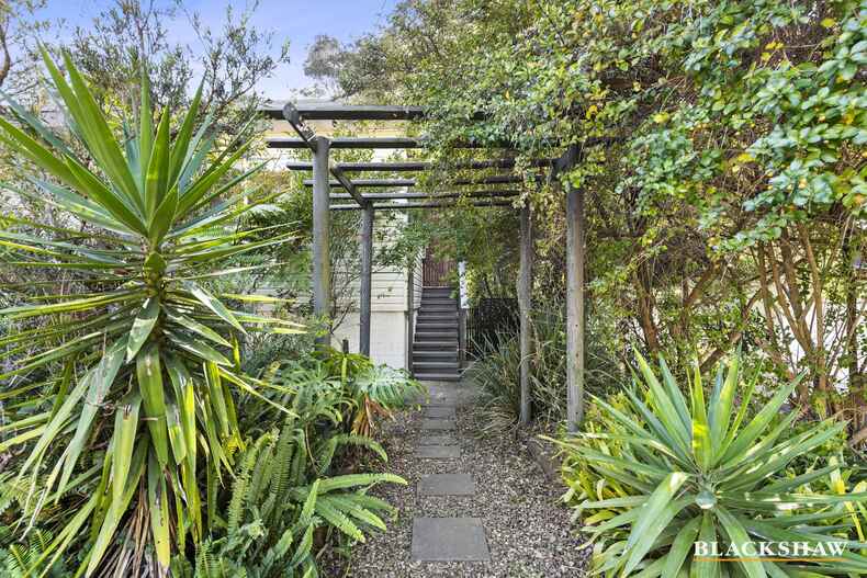 19 Youralla Avenue Malua Bay 19 Youralla Avenue Malua Bay