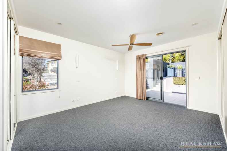 15 Lobelia Close Jerrabomberra