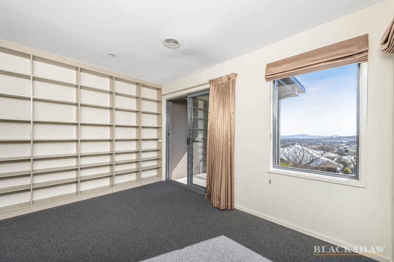 15 Lobelia Close Jerrabomberra