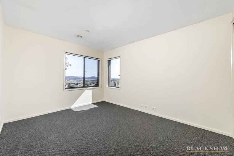 15 Lobelia Close Jerrabomberra