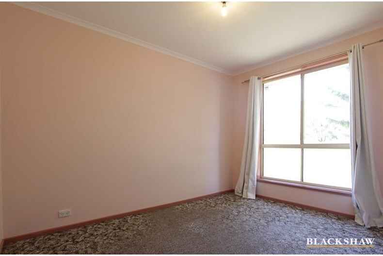 1/2 Ernest Street Queanbeyan 1/2 Ernest Street Queanbeyan