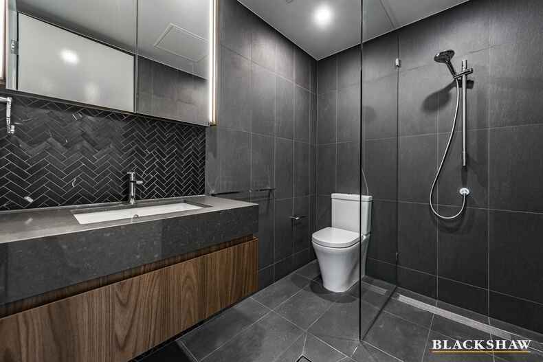 76/7 State Circle Forrest 76/7 State Circle Forrest